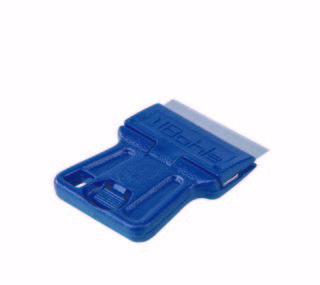 MINI glasskrapa,plast, med 40      mm brett blad