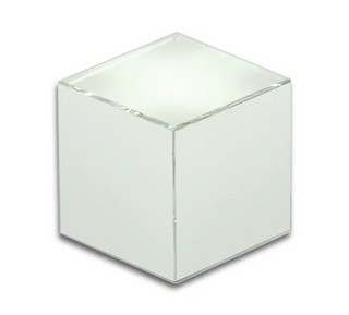 Kub 20 mm tillverkad av            Borosilikatglas
